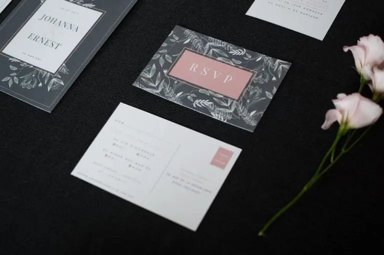 faire-part mariage BOTANIQUE minimalist fleurs noir blanc