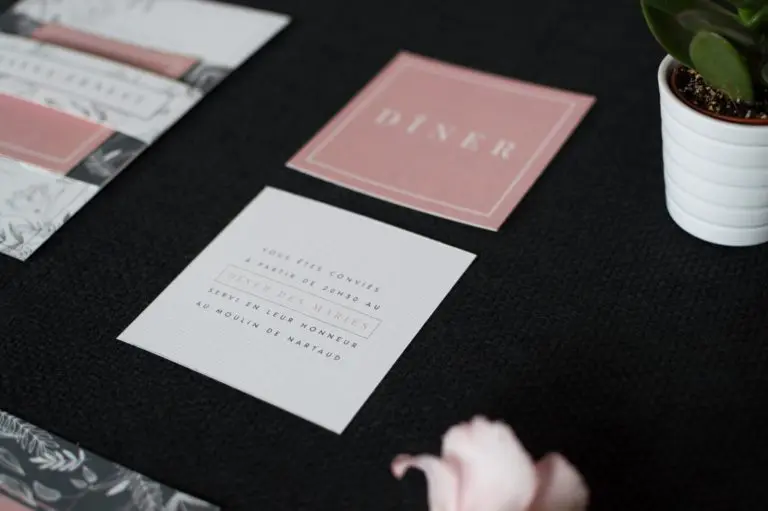 faire-part mariage BOTANIQUE minimalist fleurs noir blanc