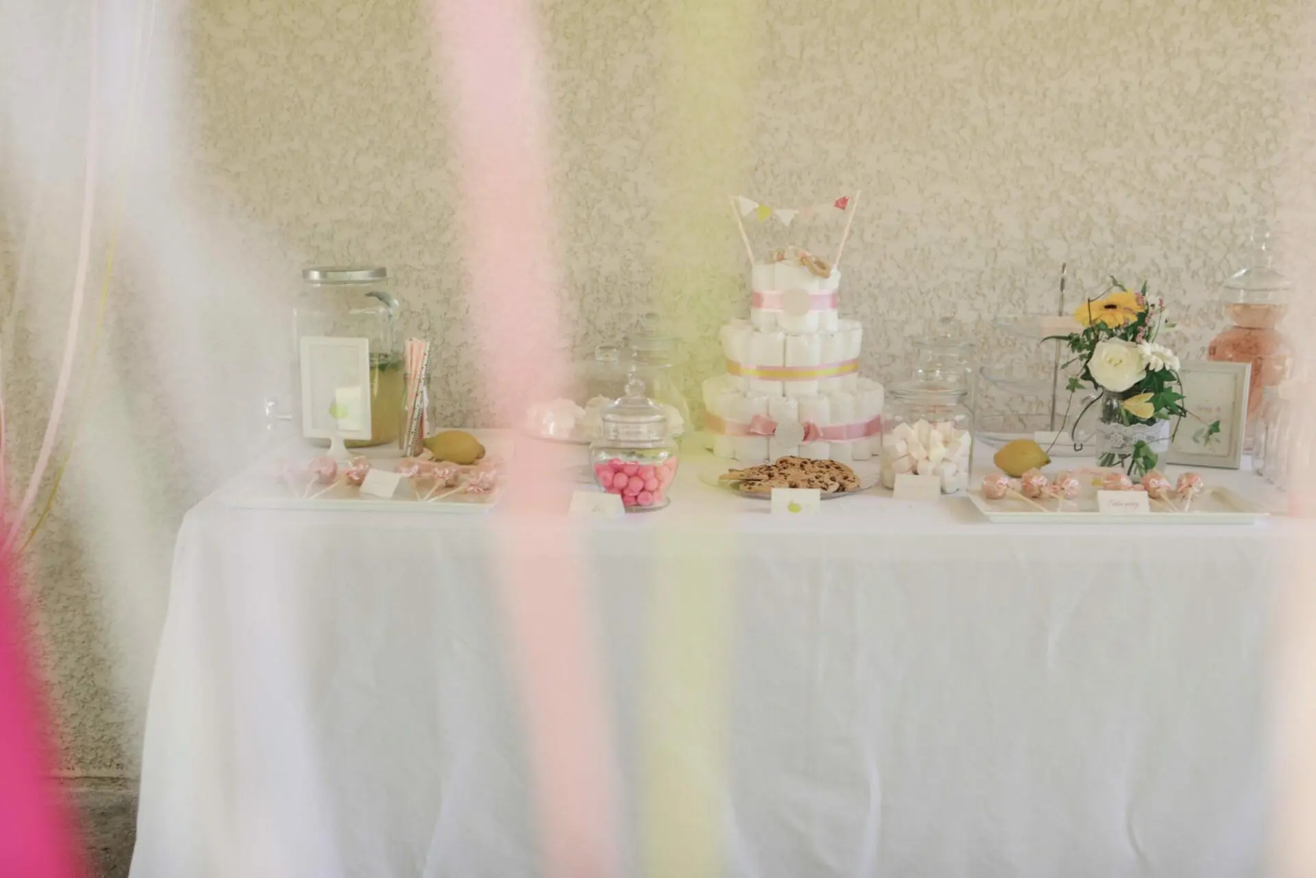 Baby-shower fille rose et citron