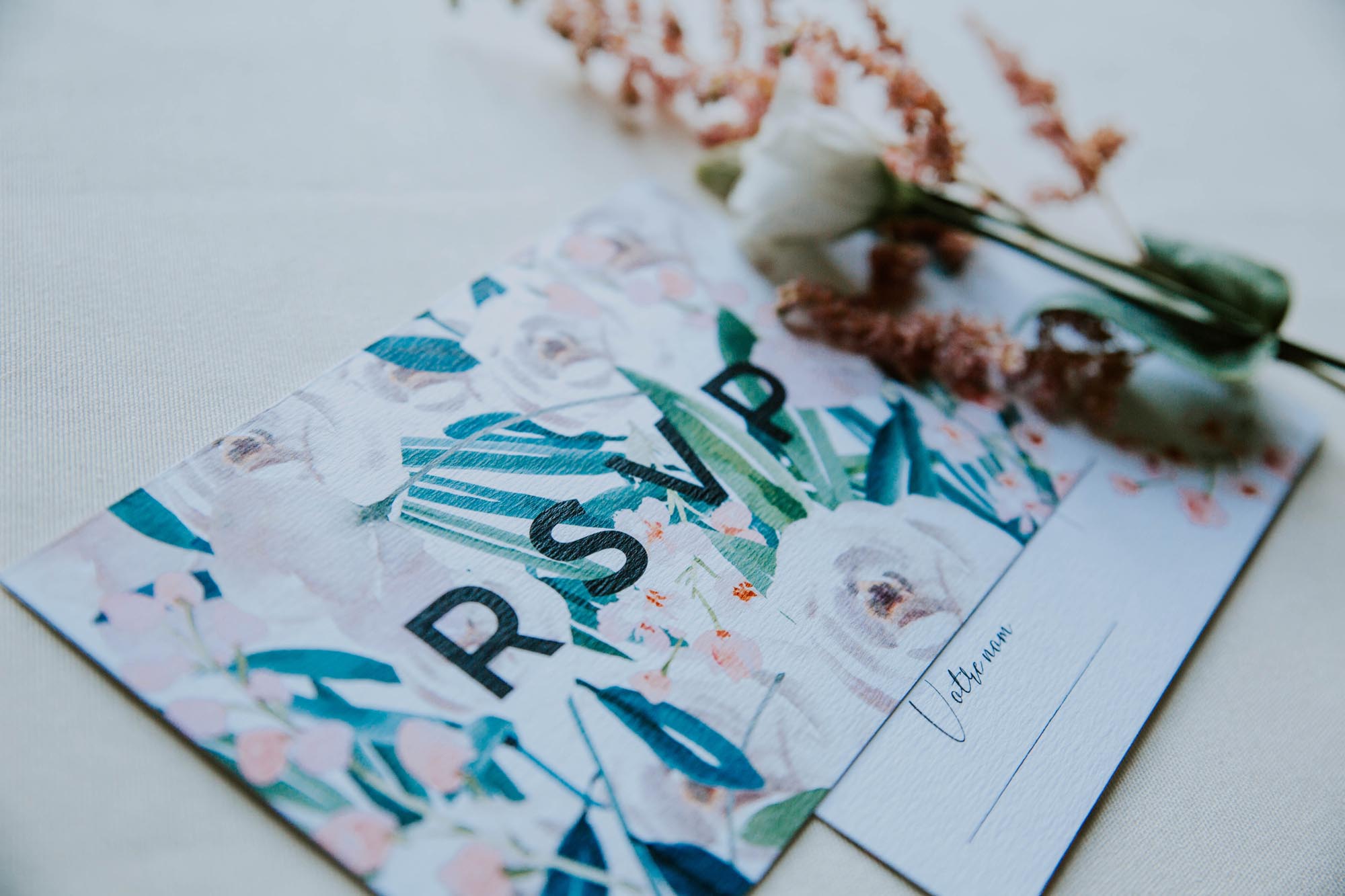 Faire-part mariage floral fleurs pastel jardin anglais