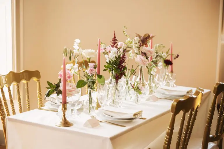 Faire-part mariage romantique moderne rose rouge bordeaux