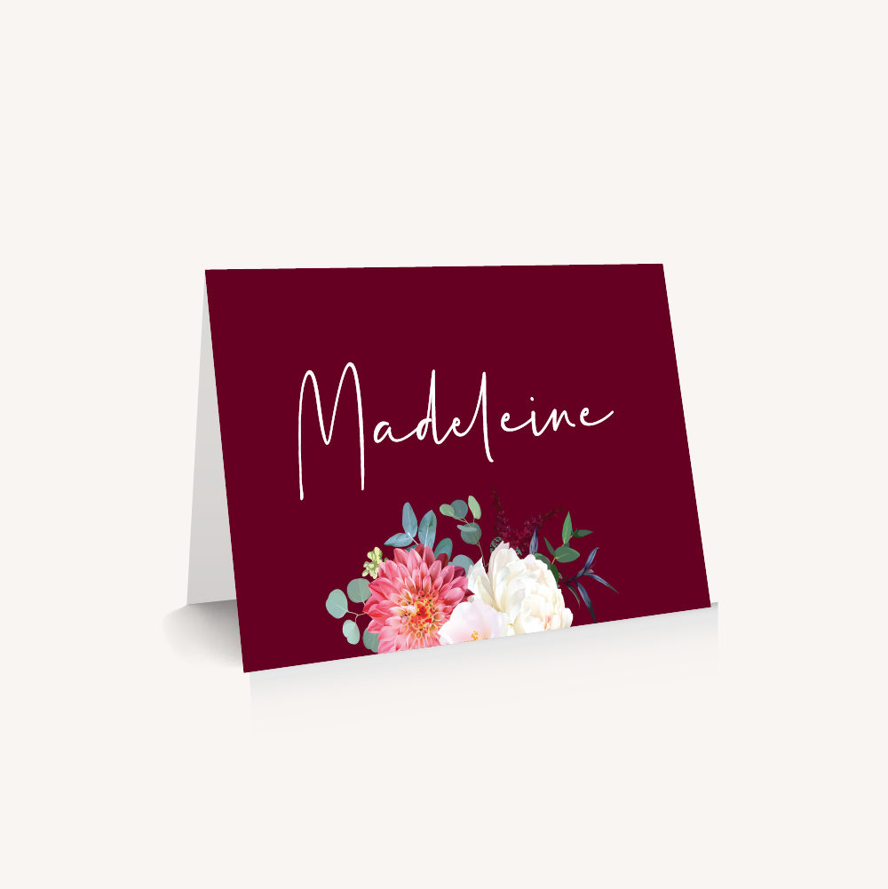 Marque-place mariage fleurs floral burgundy eucalyptus bordeaux