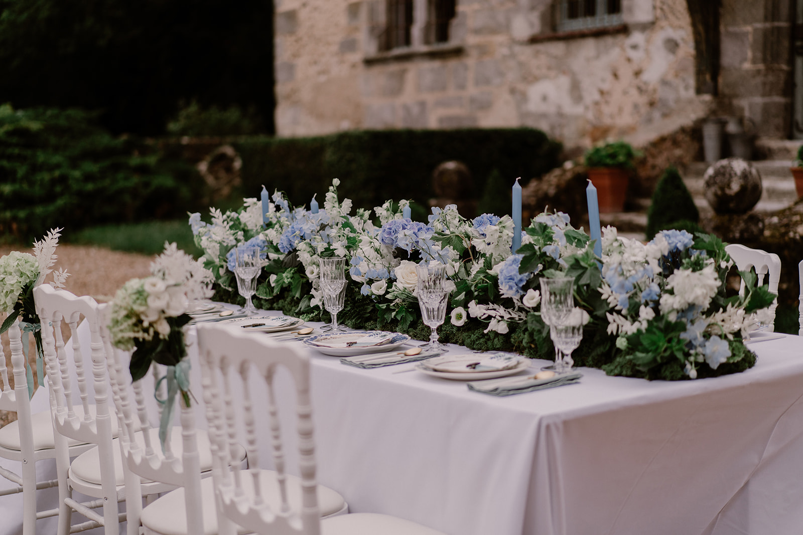 Faire-part fleurs bleues jardin printanier mariage fleuri bleu