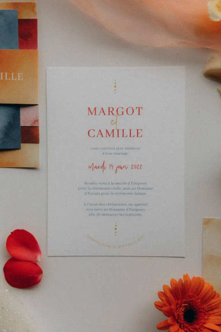 Papeterie faire-part mariage coloré coachella festival rouge bleu orange