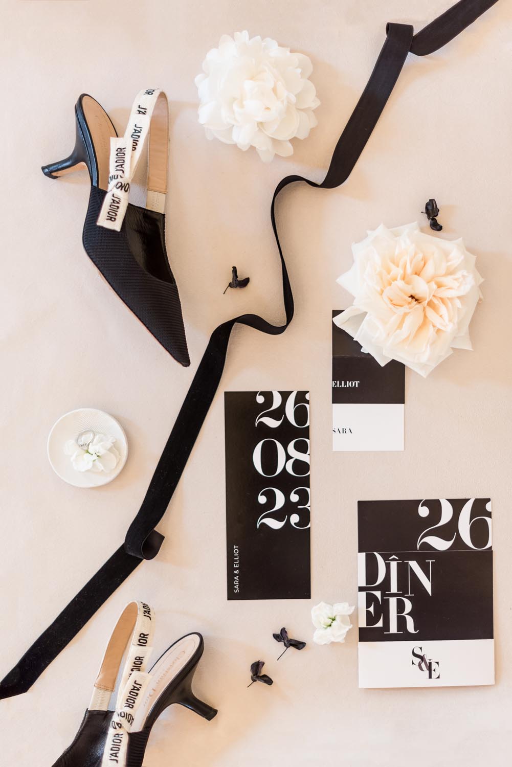Faire-part mariage black and white blanc noir moderne graphique minimalist élégant