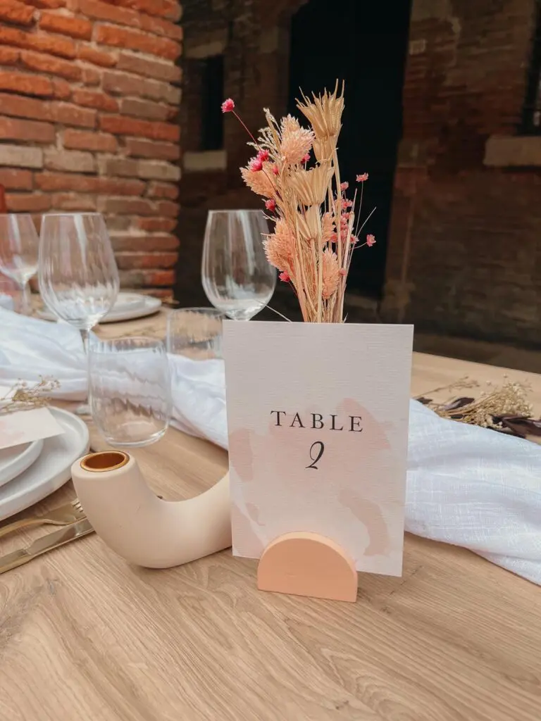 Mariage décoration table papeterie blush rose pastel aquarelle beige rosé