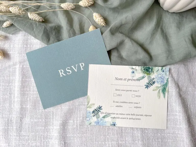 Faire-part mariage fleurs bleues hortensias bleu vert aquarelle