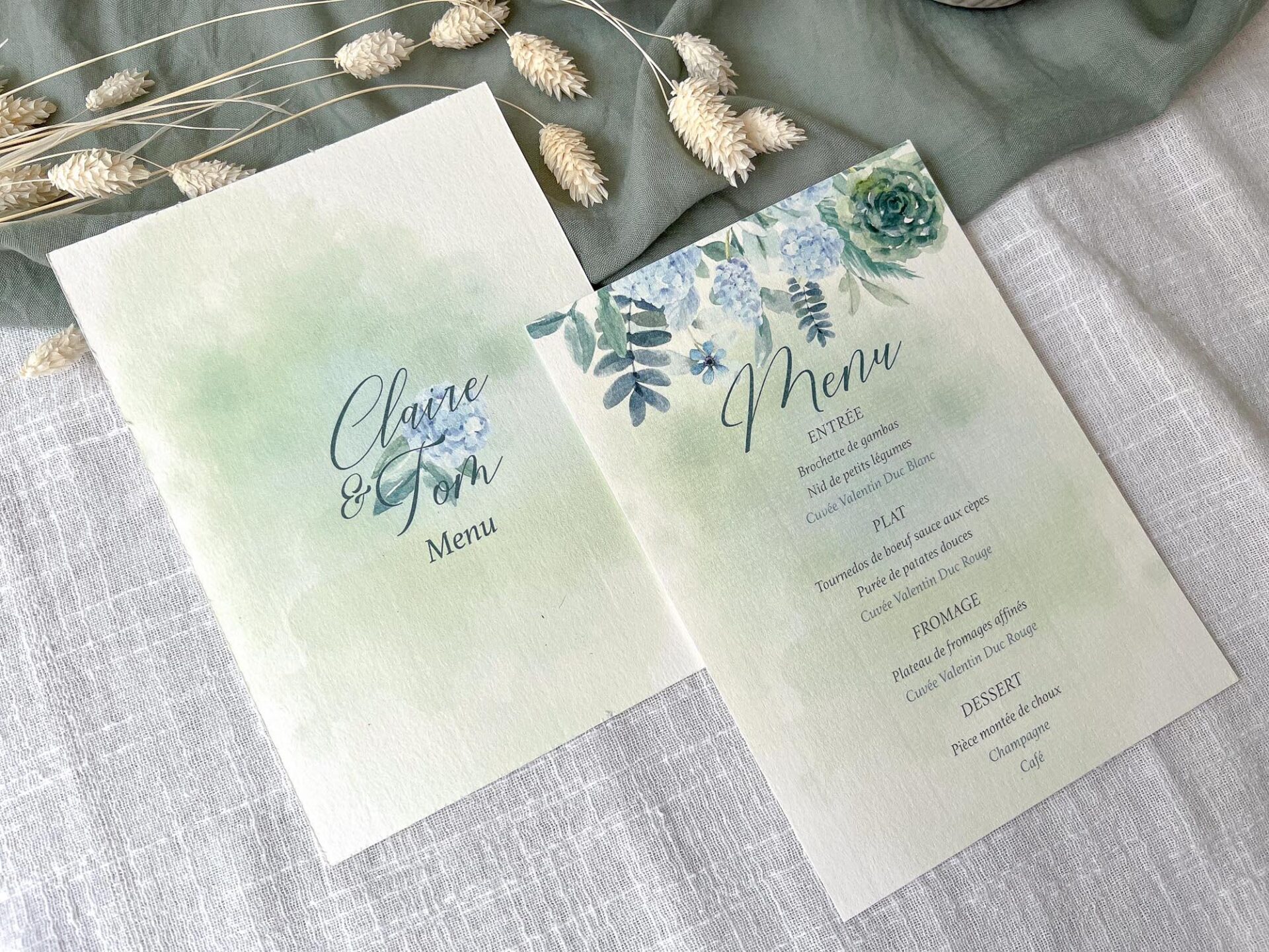 Faire-part mariage fleurs bleues hortensias bleu vert aquarelle