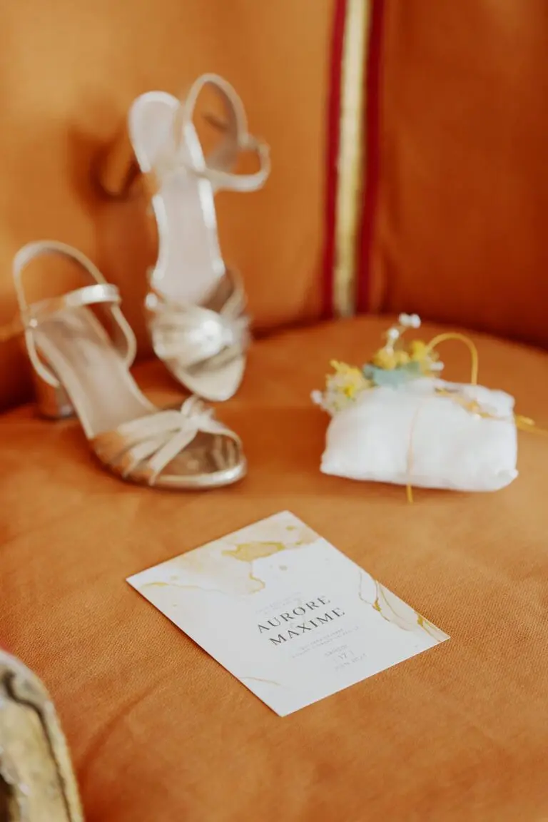 Faire-part mariage bohème chic vert et jaune