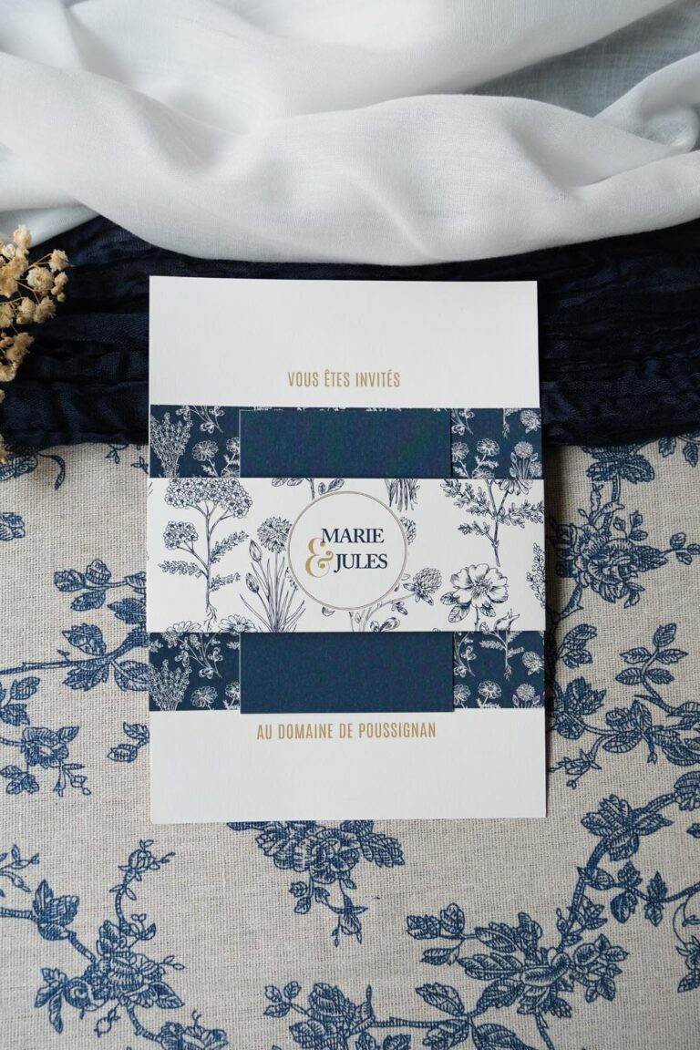 Faire-part, mariage, navy gold, floral, blanc, bleu, minimaliste, élégant