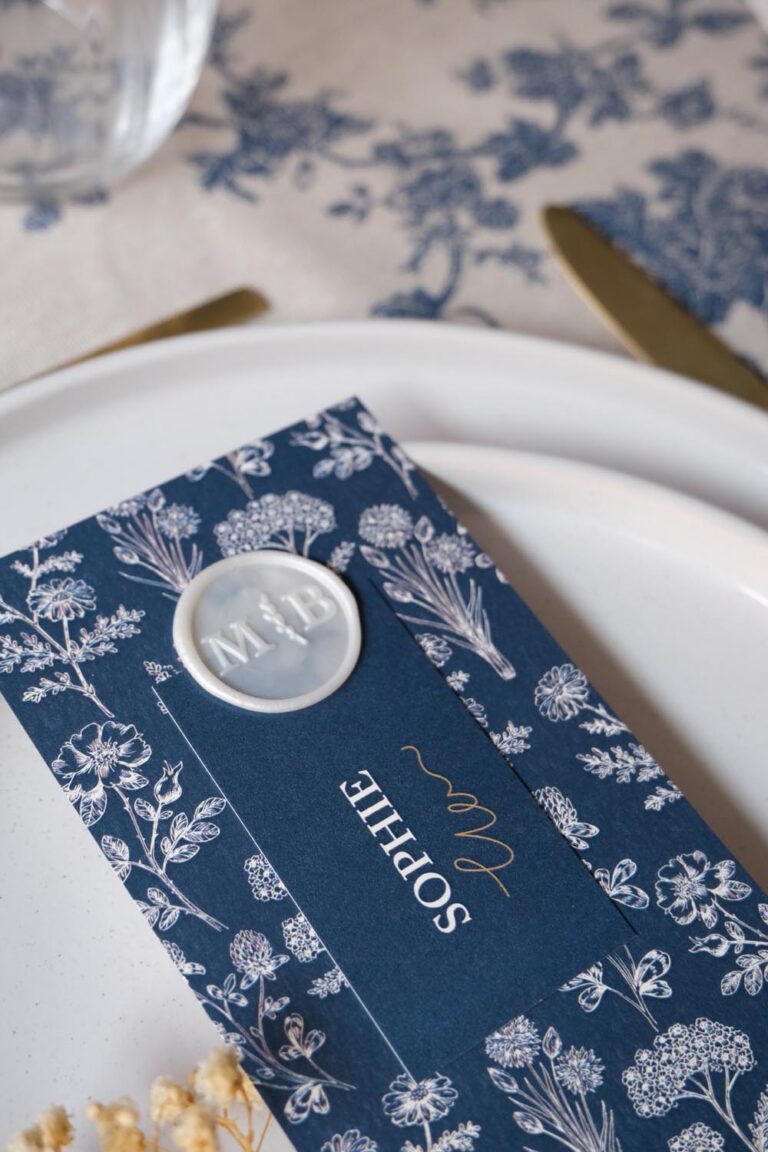 Faire-part, mariage, navy gold, floral, blanc, bleu, minimaliste, élégant