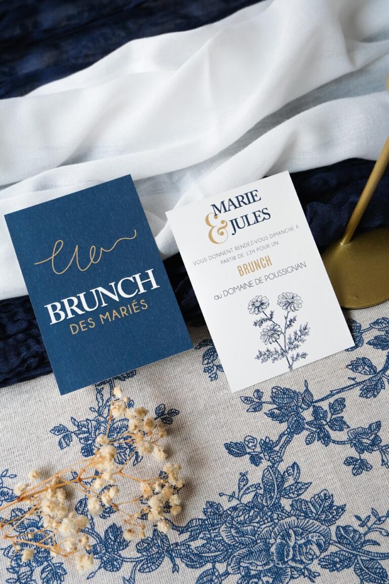 Faire-part, mariage, navy gold, floral, blanc, bleu, minimaliste, élégant