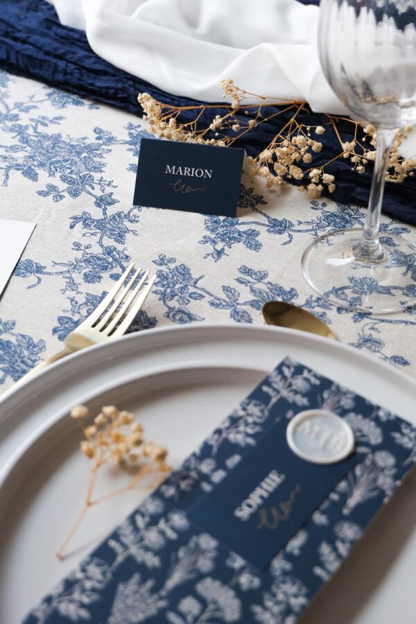 Faire-part, mariage, navy gold, floral, blanc, bleu, minimaliste, élégant