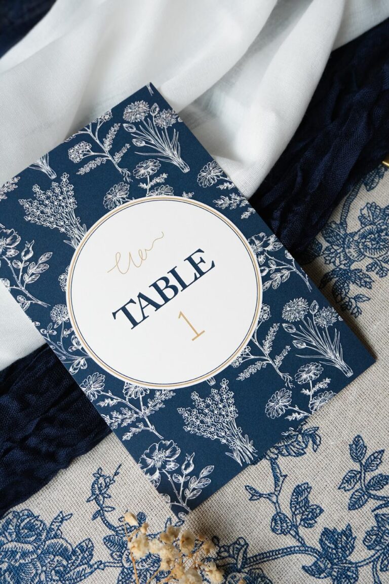 Faire-part, mariage, navy gold, floral, blanc, bleu, minimaliste, élégant