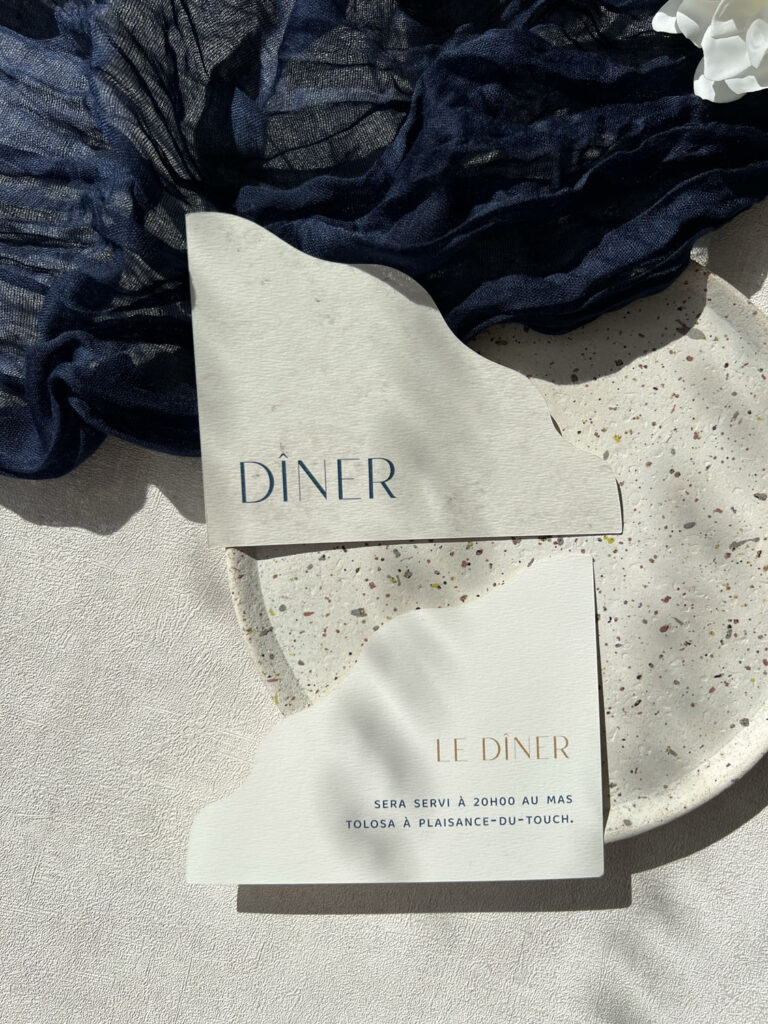 faire-part papeterie mariage ocean mer bleu vague blanc forme