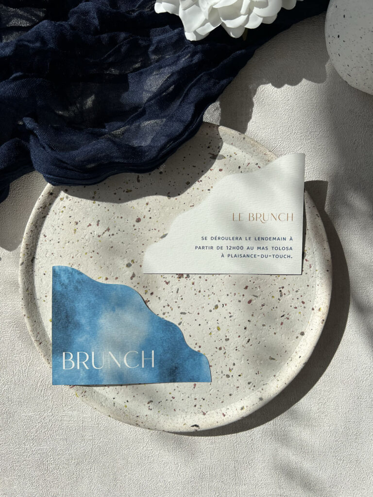 faire-part papeterie mariage ocean mer bleu vague blanc forme