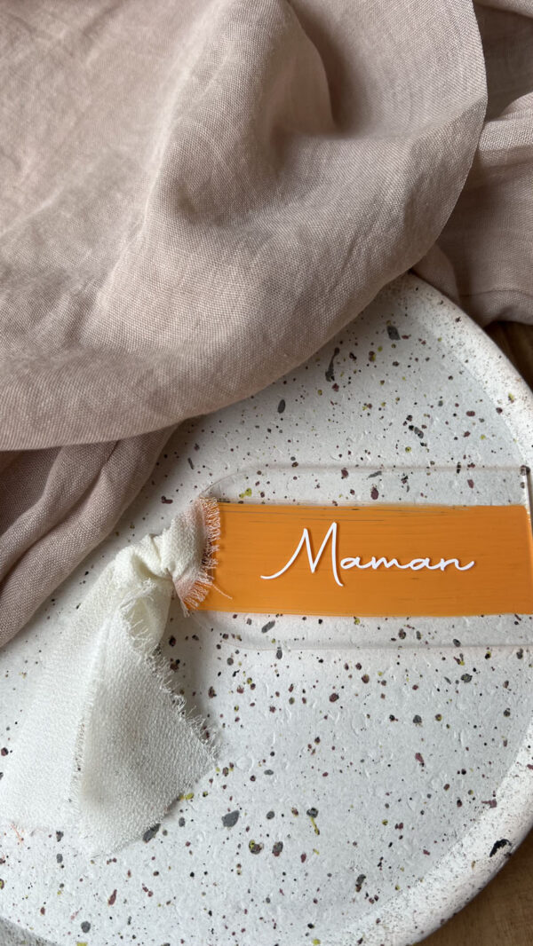 Étiquette prénom mariage plexi orange transparent