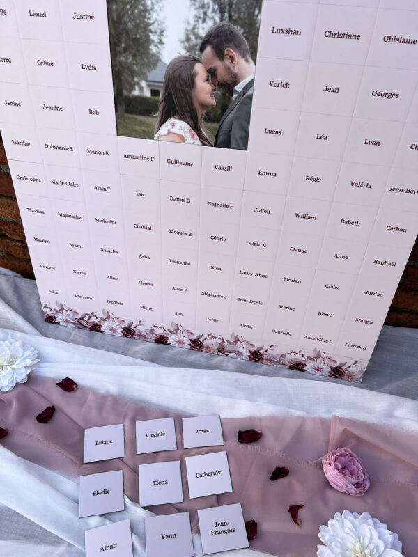 panneau mariage animation découverte photo cachée magnet magnétique fleurs rose fleuri